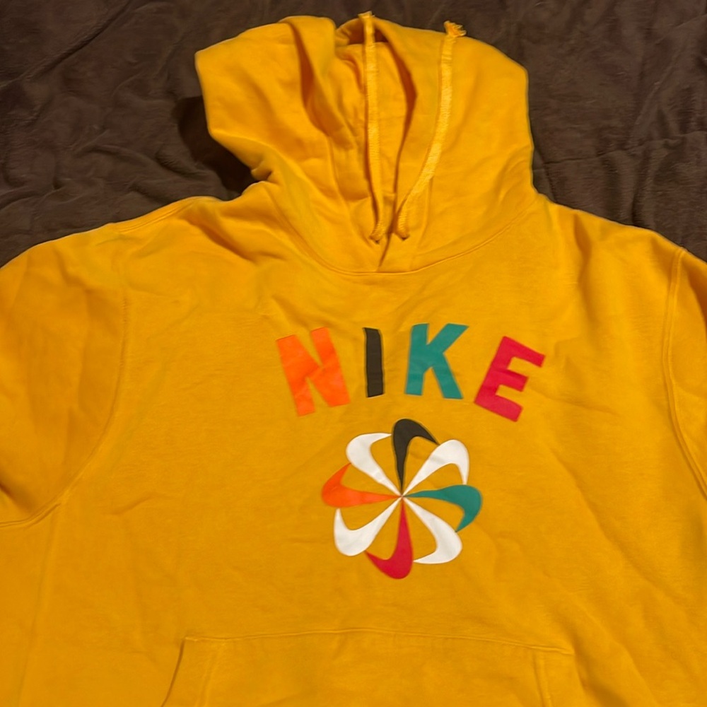 Nike hoodie small!